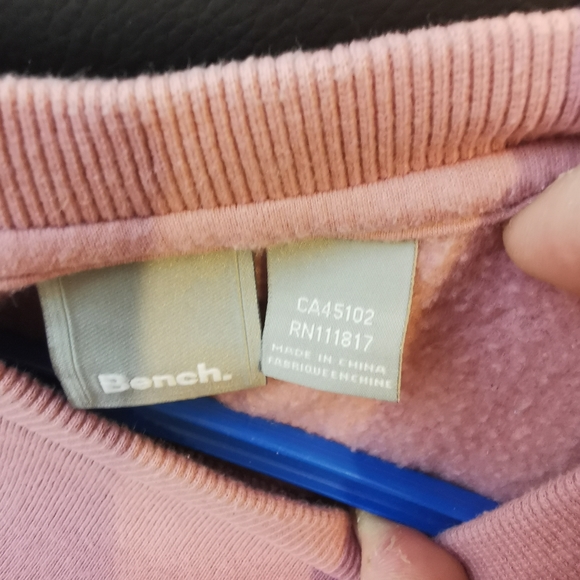 bench sweater - Picture 7 of 7